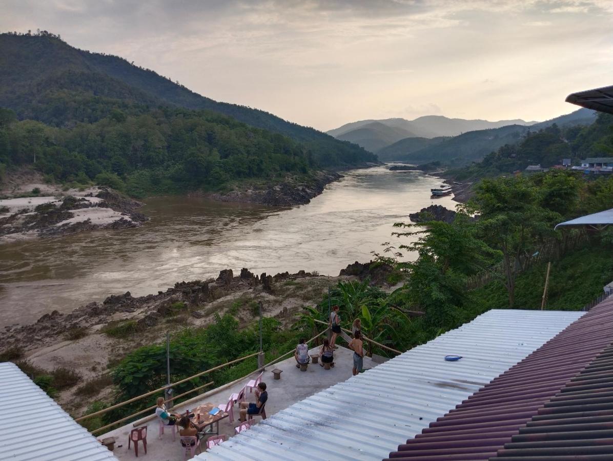 Villa Mekong Guesthouse Muang Pakbèng エクステリア 写真
