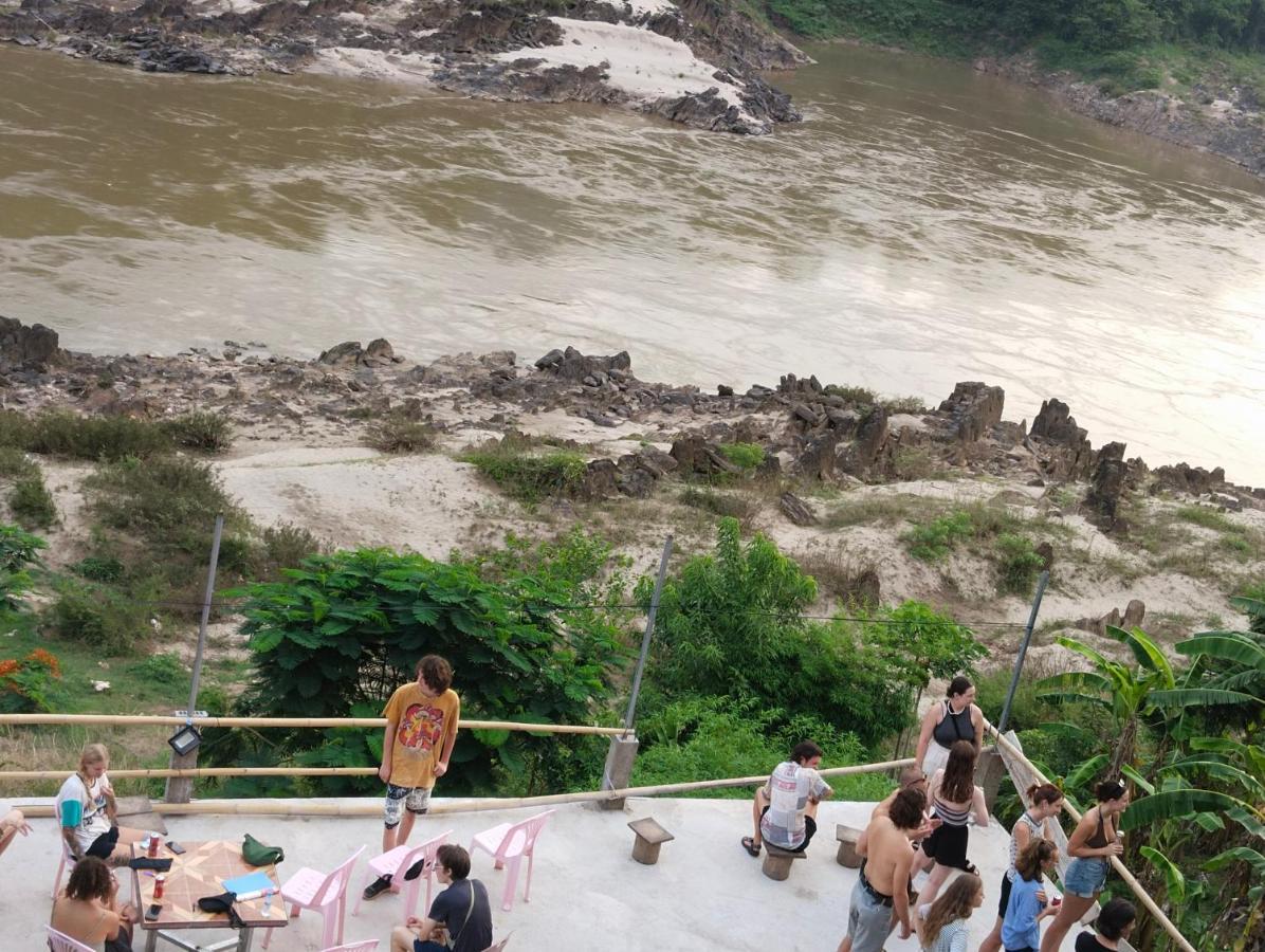 Villa Mekong Guesthouse Muang Pakbèng エクステリア 写真
