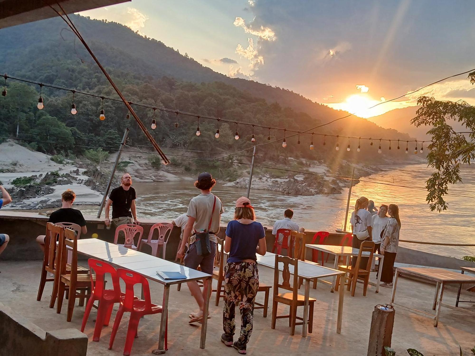 Villa Mekong Guesthouse Muang Pakbèng エクステリア 写真